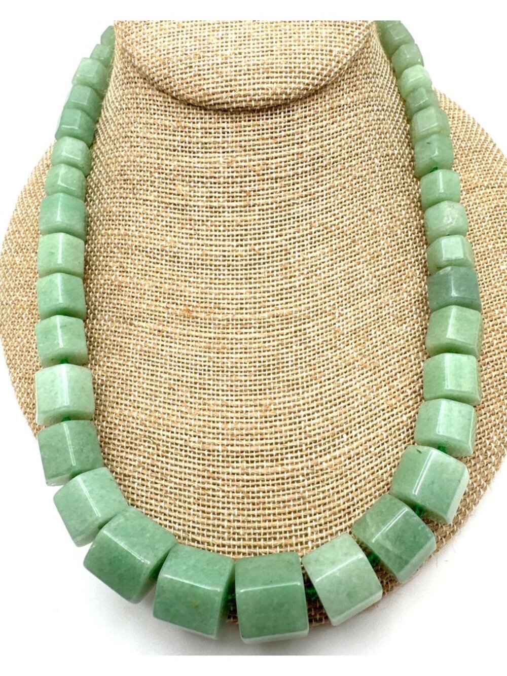 Vintage Green Jadeite Necklace Polished Gemstone Hexagon Beads Double Knotted - Picture 9 of 9